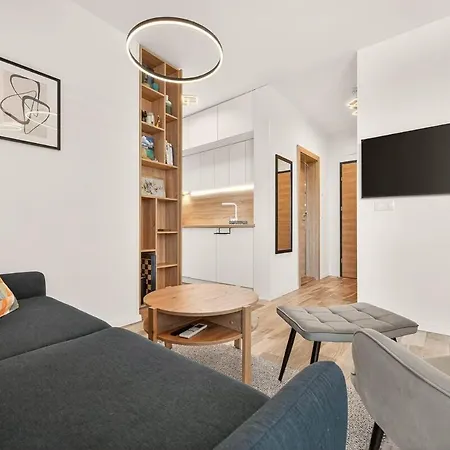 Artistic Space In Azur Premium 아파트 바르나