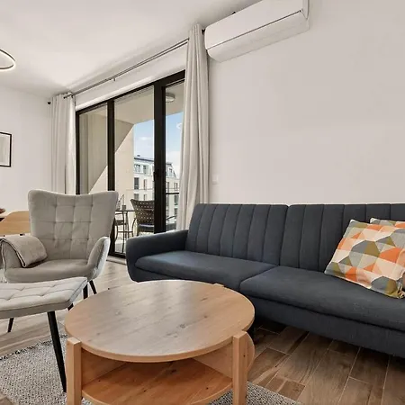 Artistic Space In Azur Premium 바르나