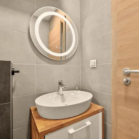 Artistic Space In Azur Premium 아파트 *