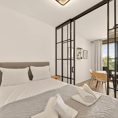 Artistic Space In Azur Premium * Varna