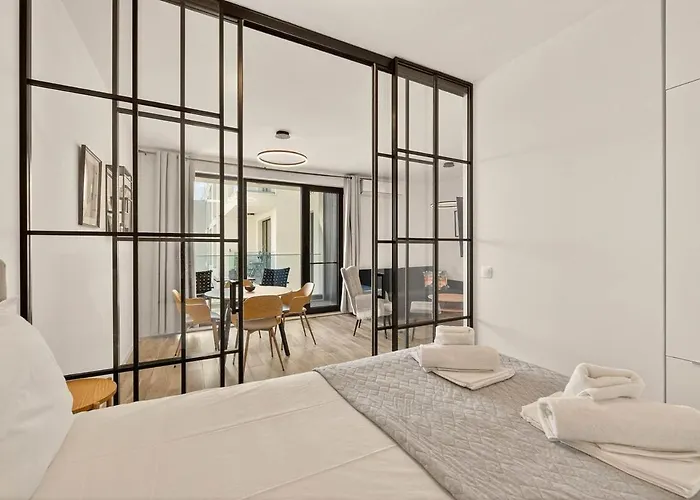 Apartment Artistic Space In Azur Premium